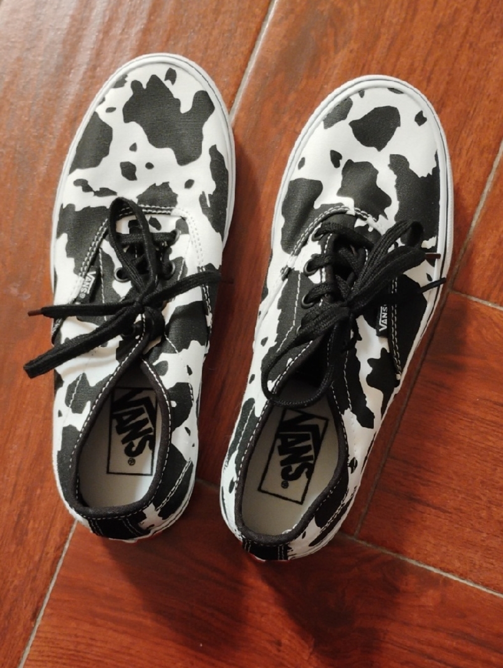 Vans Low-Top Sneakers in Black and White Cow Print~NWOT